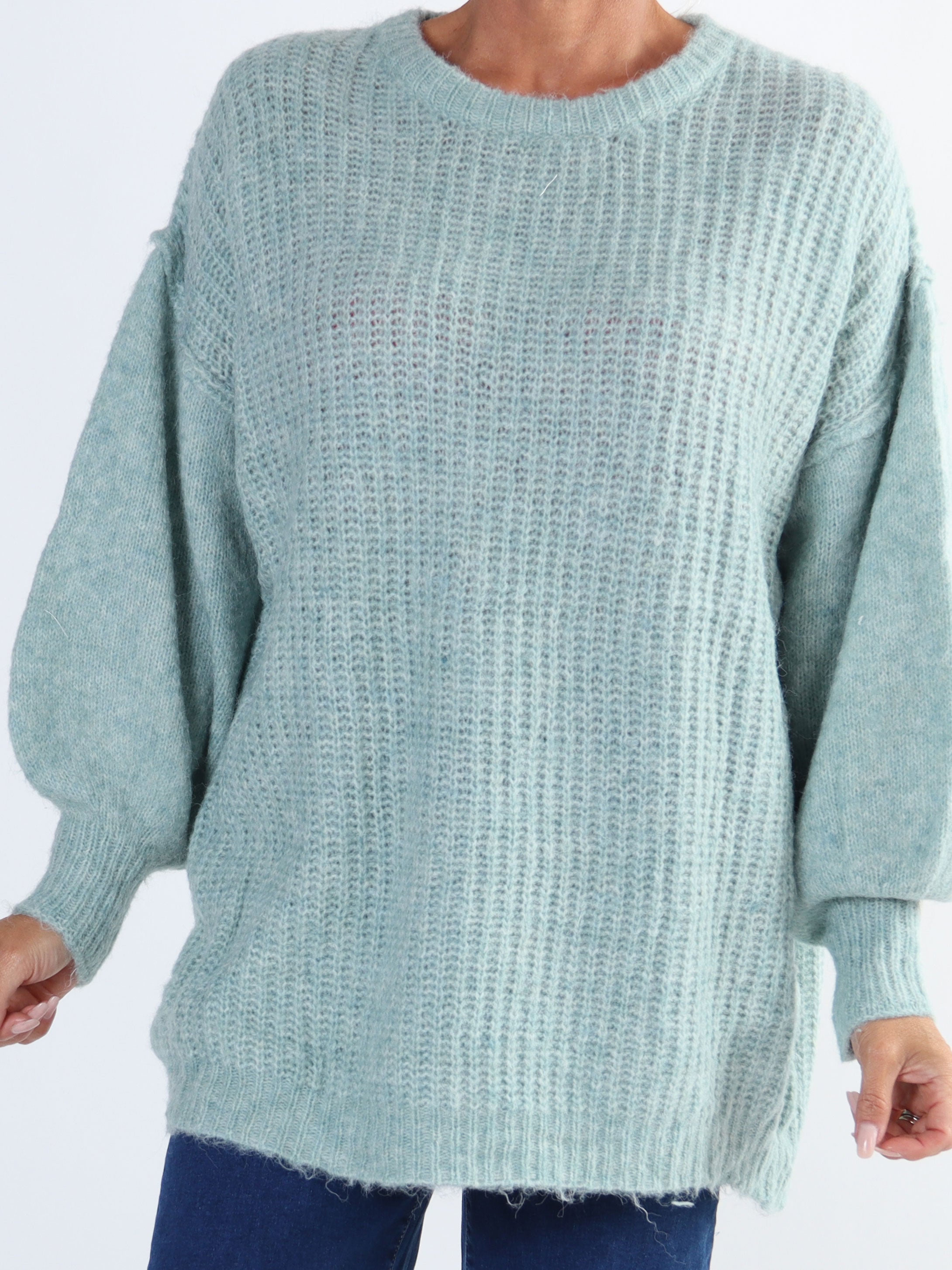 Leana - Lång mjuk plus size stickad blus med ballongärmar